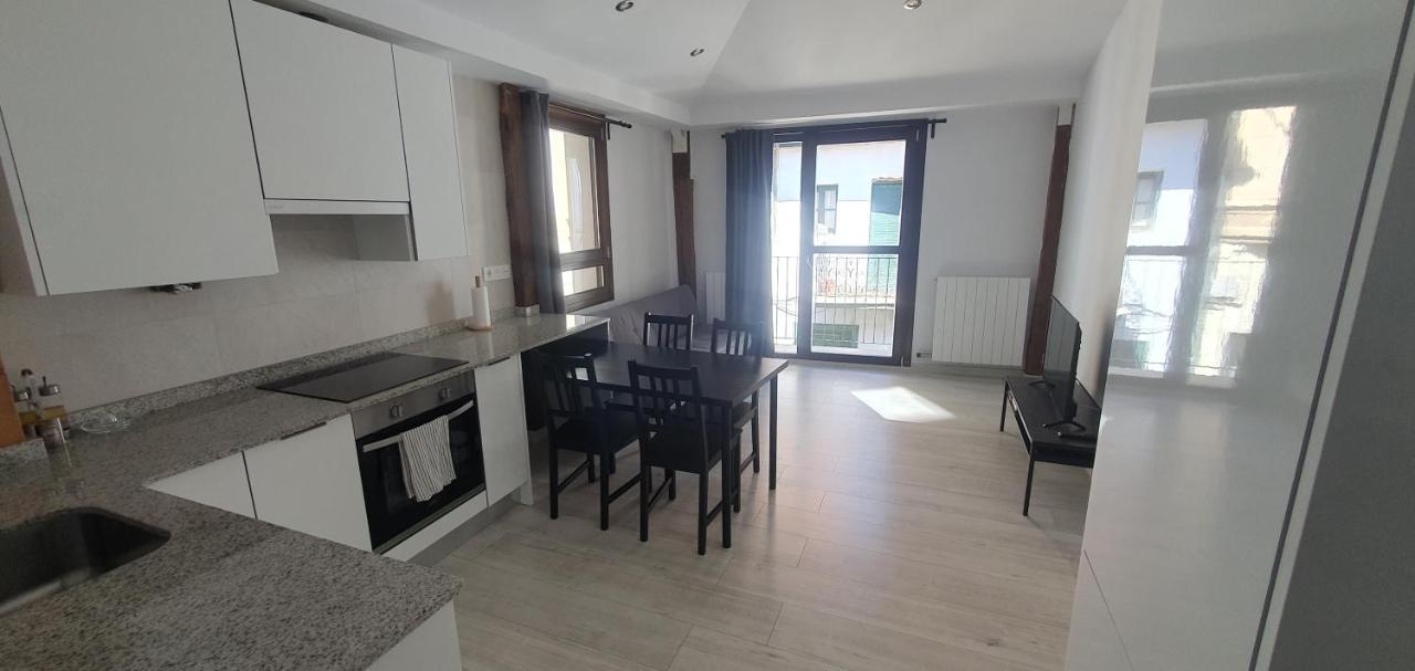 Apartamento En El Casco Historico De Plencia المظهر الخارجي الصورة